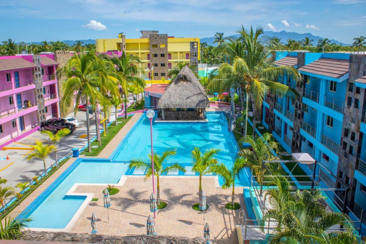 Miami Inn Nuevo Vallarta Exterior foto