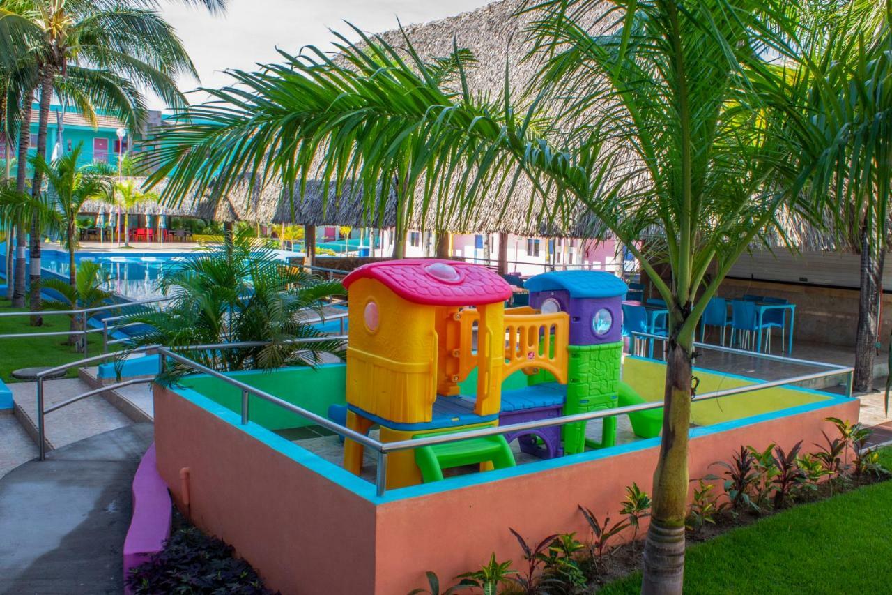 Miami Inn Nuevo Vallarta Exterior foto